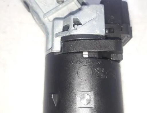 PEUGEOT 2008 1 generation (2013-2020) Ignition Lock 1608682880,36454600,9673257480,3640284 27734518