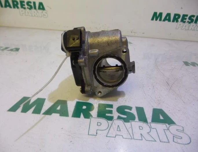 RENAULT Megane 3 generation (2008-2020) Droseļvārsts 161A09794R,205217013 27740697