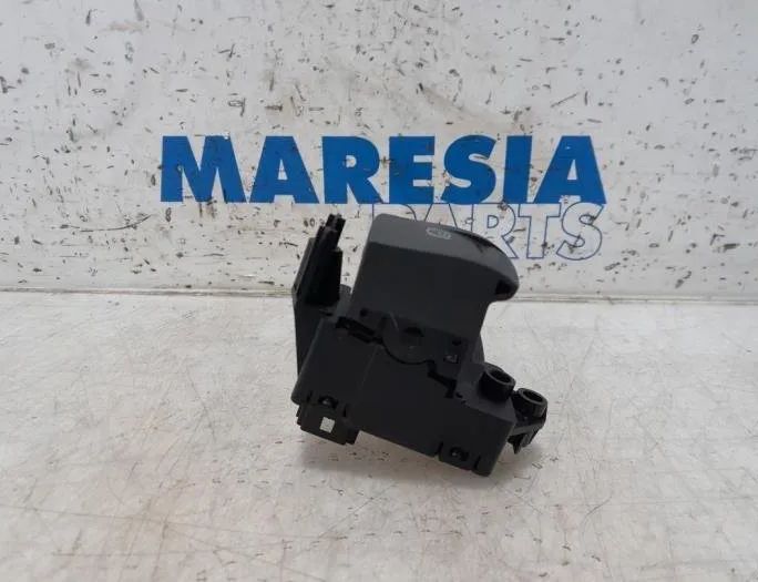 RENAULT Megane 3 generation (2008-2020) Handbrake Button 363210006R 27750468