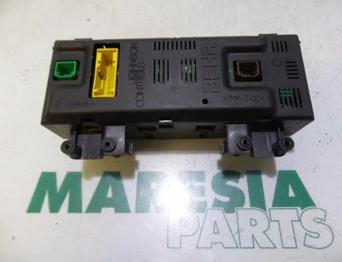 PEUGEOT 307 1 generation (2001-2008) Klimata kontroles modulis 9646627977,6451ZN,98001291XT,6451ZP 27755692