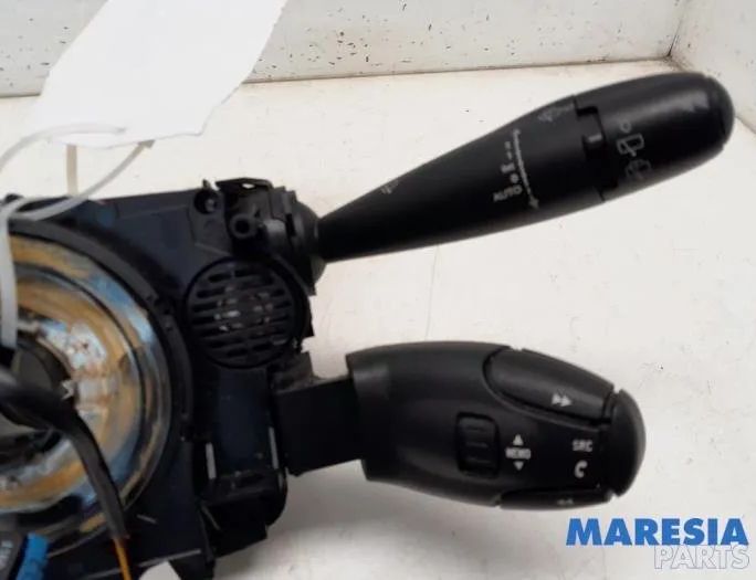 PEUGEOT 5008 1 generation (2009-2016) Pagrieziena rādītāja mehānisms 96667319XT,6242Z8,624399,96773912ZD,6242Z6 27760899