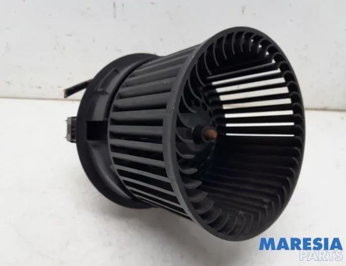 PEUGEOT 208 Peugeot 208 (2012-2015) Citau veidu vadības bloki T1013142J,1608182080 27761795