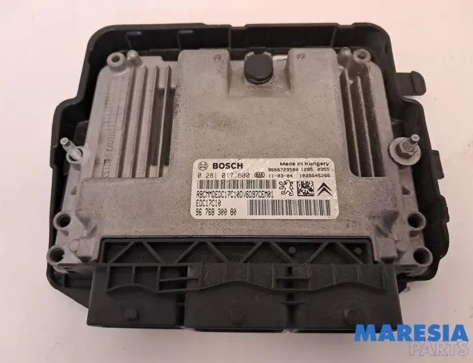 CITROËN C3 2 generation (2009-2016) Engine Control Unit ECU 9666729580,0281017600,9676830080,1607129280,9663123380,1039S45266,657077,9666952280,6580YJ,6580YK,1663371380,22661F01,6160C1,6490FS,BSIX04,631332,20954856,12850355,6490FT 27860977