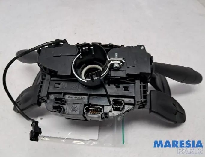 PEUGEOT 5008 1 generation (2009-2016) Indicator Wiper Stalk Switch 29396833