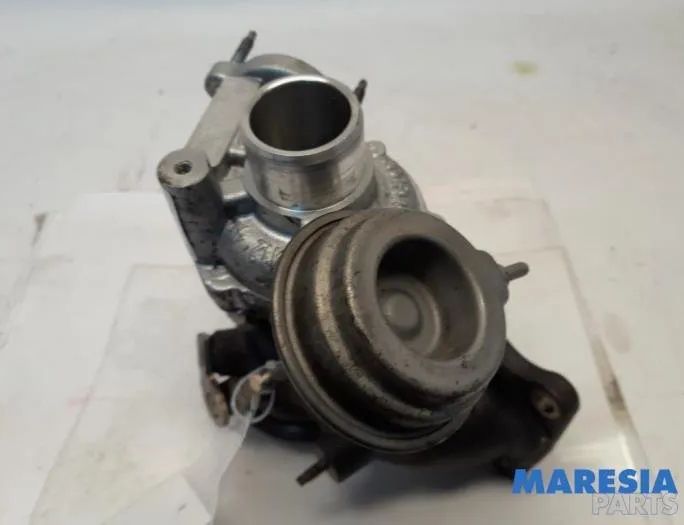 PEUGEOT 208 Peugeot 208 (2012-2015) Turbīna 9818479380,9810681380,1637834580 30201610