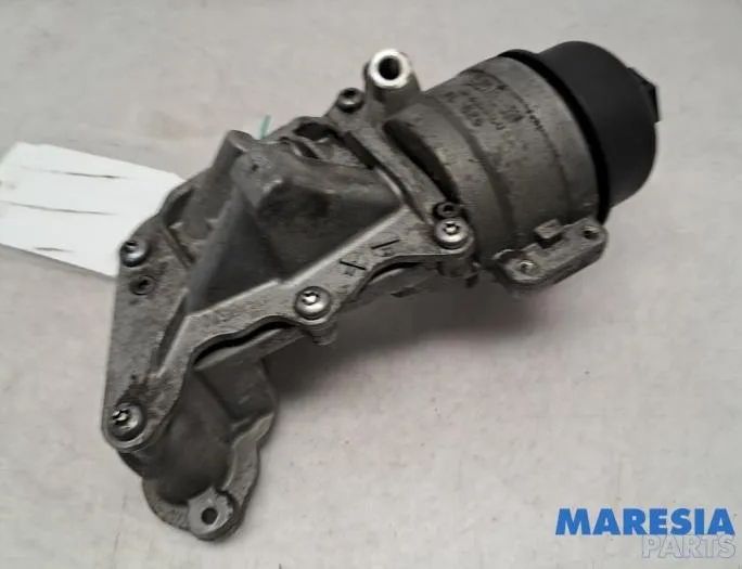 PEUGEOT 508 1 generation (2010-2020) Крышка корпуса масляного фильтра V864374580,1103S8 30383641