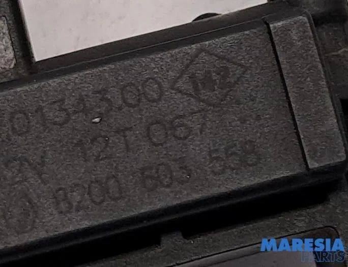 RENAULT Megane 3 generation (2008-2020) Solenoīda vārsts 8200603558,70134300 30474683
