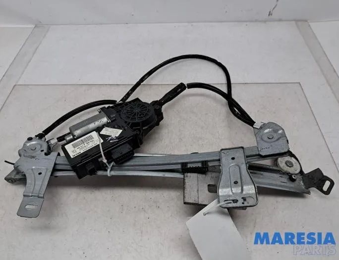 PEUGEOT 307 1 generation (2001-2008) Стеклоподъемник передней правой двери 9651735180,993358102,0130821765,9222P6,9222V9,1619991980,9650593780,1689037180 31495783