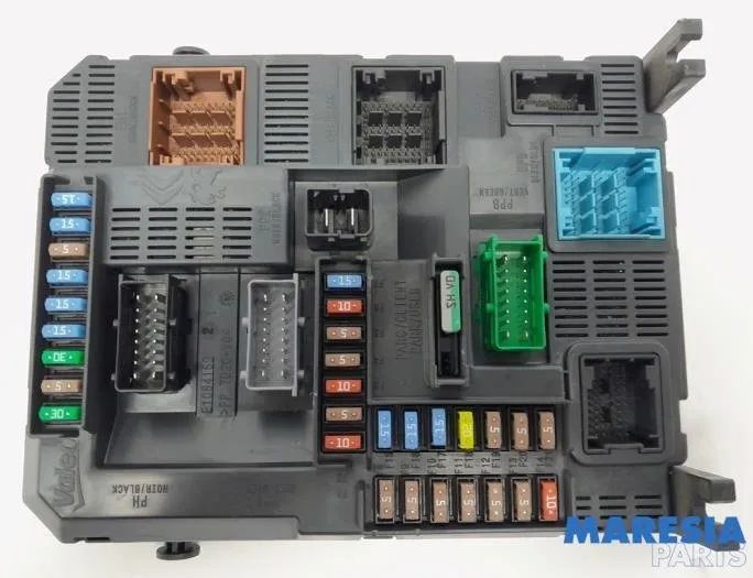 PEUGEOT 308 T9 (2013-2021) Блок управления двигателем 9814182680,1614103080,9807054180,1610807880 31857893