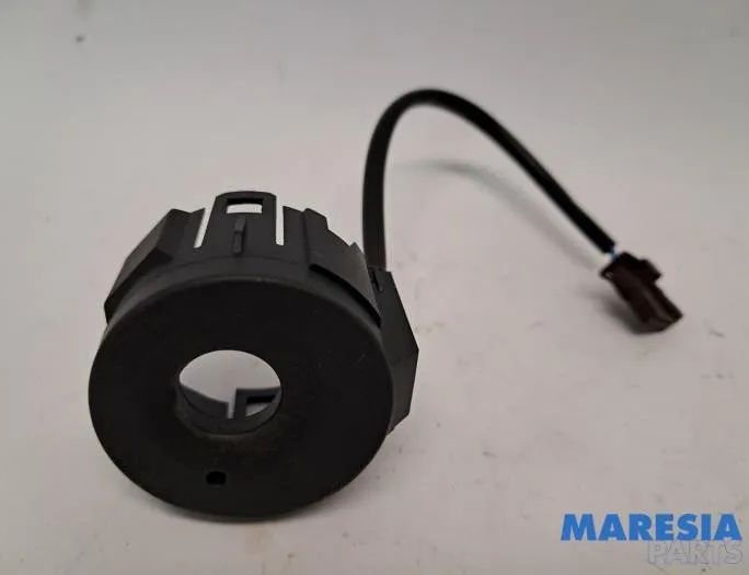 PEUGEOT 208 Peugeot 208 (2012-2015) Блок управления двигателем 1611427780,1608326080,1608084980,9678355880,98056321980 32064368