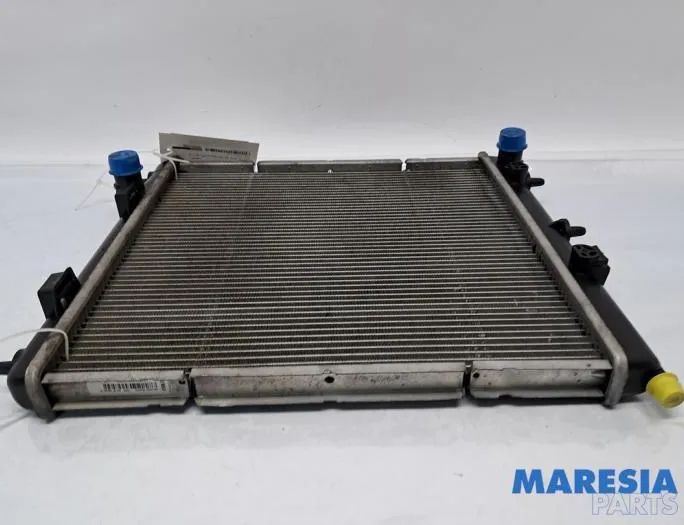 PEUGEOT 208 Peugeot 208 (2012-2015) Gaisa kondensācijas radiators 9684522780,1330Q5 33051074
