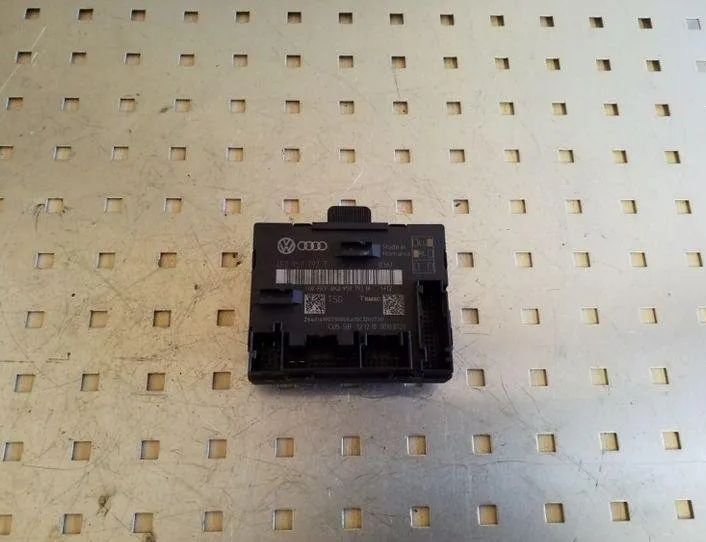 AUDI Q7 4L (2005-2015) Rear Left Door Control Unit 4F0959792T 26060721