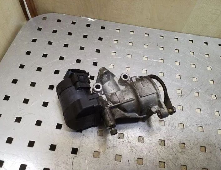 VOLVO V50 1 generation (2003-2012) Егр клапан 9656612380,25375741 26067618