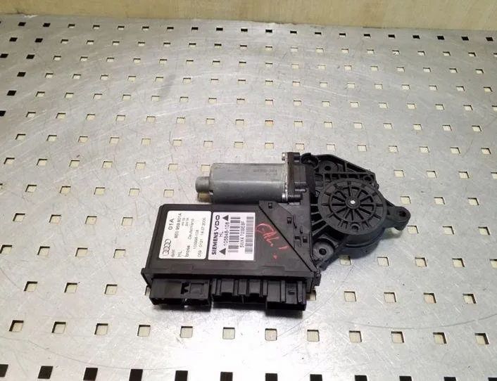 AUDI A4 B7/8E (2004-2008) Моторчик стеклоподъемника задней левой двери 8E0959801A,5WK47009EBF,0130821767 26072857