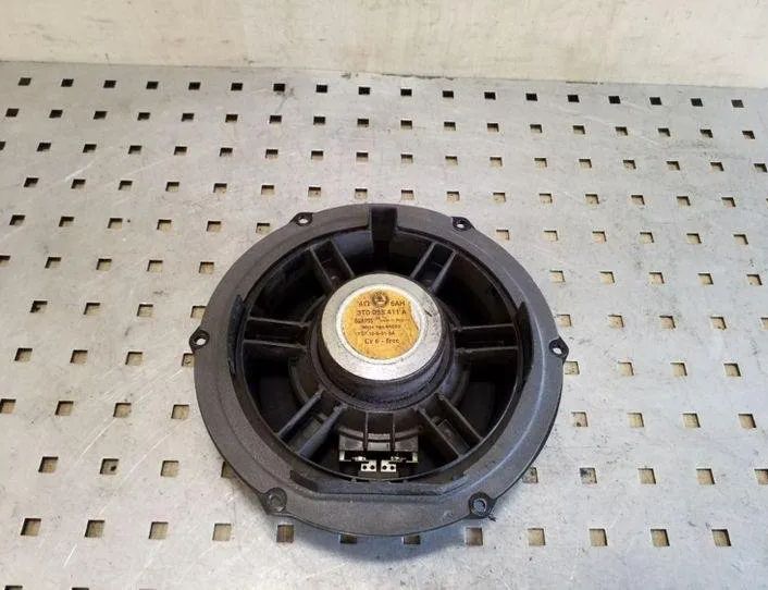 SKODA Superb 2 generation (2008-2015) Aizmugurējo kreiso durvju skaļrunis 3T0035411A 26080475