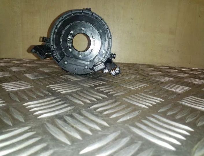 AUDI A4 B6/8E (2000-2005) Steering Wheel Slip Ring Squib 8E0953541C 26090439
