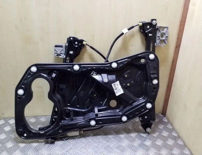 VOLKSWAGEN Passat CC 1 generation (2008-2017) Стеклоподъемник задней правой двери 3C8837462G,3C8837756D 26095649