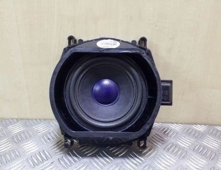 BMW X5 E70 (2006-2013) Сабвуфер 65136971880,18820010 26100657