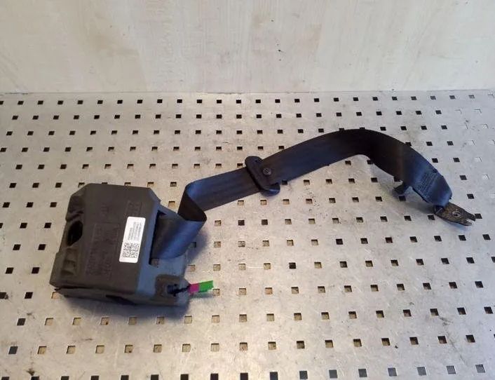 VOLVO XC60 1 generation (2008-2017) Ремень безопасности задний правый 39801844,34031472,34060407 26112451