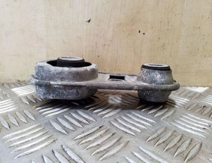 NISSAN X-Trail T32 (2013-2022) Pārnesumkārbas stiprinājums 113604EA0A 26117257