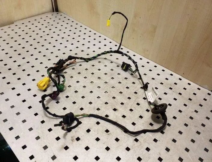 MERCEDES-BENZ E-Class W212/S212/C207/A207 (2009-2016) Kabeļi / vadi 2125400832 26129680