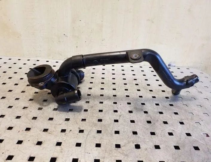 AUDI Q5 8R (2008-2017) Dzesēšanas šļauka / truba 03L121065K 26134061