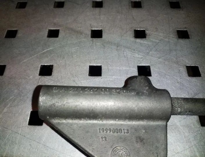 MERCEDES-BENZ CLS-Class C219 (2004-2010) Pārnesumkārbas Dakša A2112670032 26136045