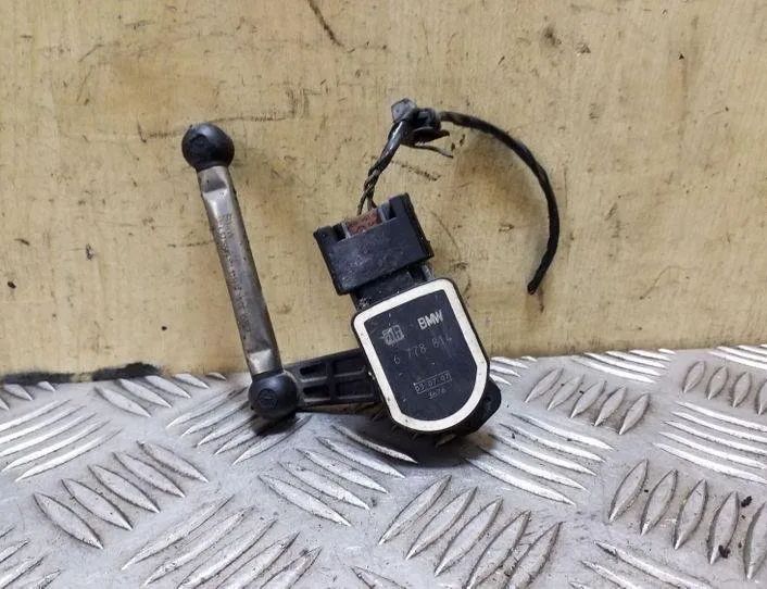 BMW X5 E70 (2006-2013) Priekšējais kreisais līmeņa sensors 6778814 26155358