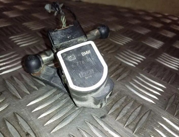 BMW X5 E70 (2006-2013) Priekšējais kreisais līmeņa sensors 6778814 26155358