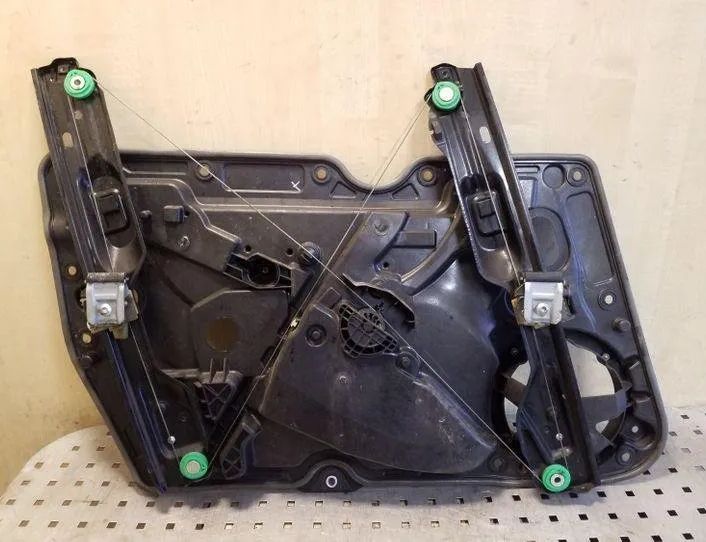 VOLKSWAGEN Golf 6 generation (2008-2015) Стеклоподъемник задней правой двери 5K2837730P,5K0837462B,5K0837756G 26156857