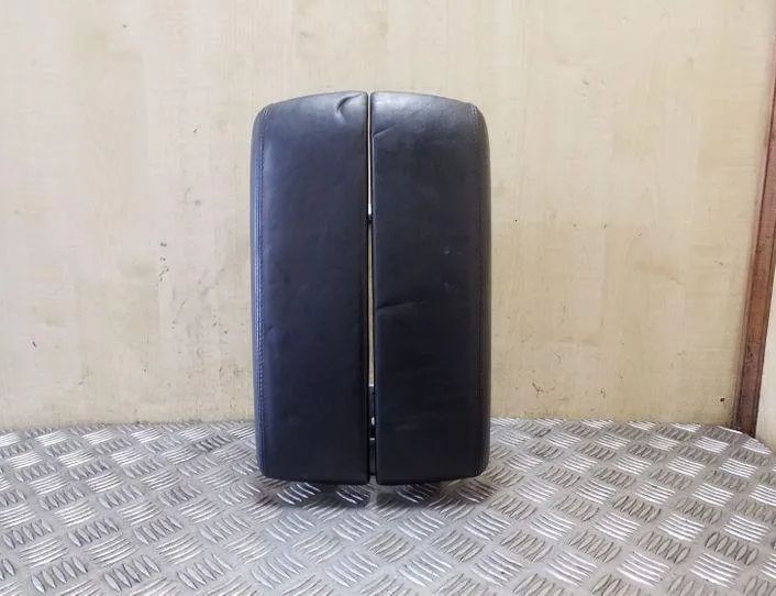 AUDI A8 D4/4H (2010-2018) Подлокотник 26171716