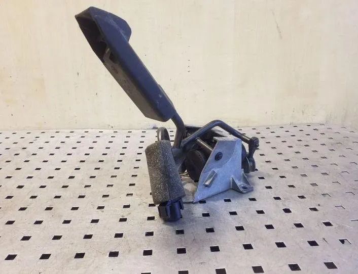 AUDI A6 C4/4A (1994-1997) Akseleratora / gāzes pedālis 4A1721653B,4A1721507K,4A0721757 26186855