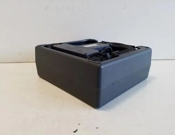 JAGUAR XE 1 generation (2014-2024) Other Interior Parts 9X2317B076AB,GX7319H323BE 26237160