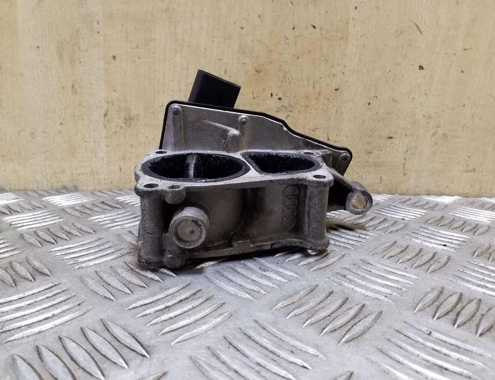 AUDI A8 D2/4D (1994-2002) Throttle Body 059129593H 32153245