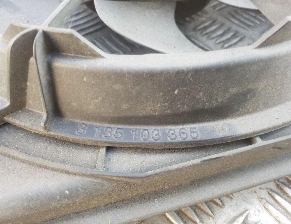 FORD Galaxy 3 generation (2015-2024) Engine Cooling Fan Radiator 3135103365,0130303878,7M3959455,0130303881,YM2115150A,YM218A247CA,7M3121203G 32155178