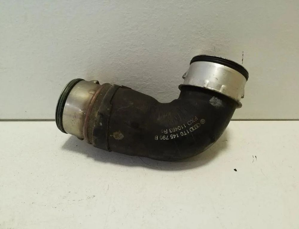 VOLKSWAGEN Passat B6 (2005-2010) Starpdzesētāja / interkūlera truba 1T0145790B 32156274
