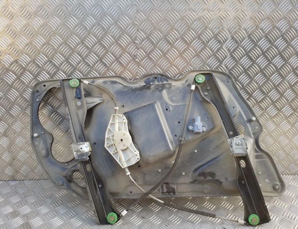 VOLKSWAGEN Passat B7 (2010-2015) Стеклоподъемник задней правой двери 980874101,981222107,3C2837755 32157535