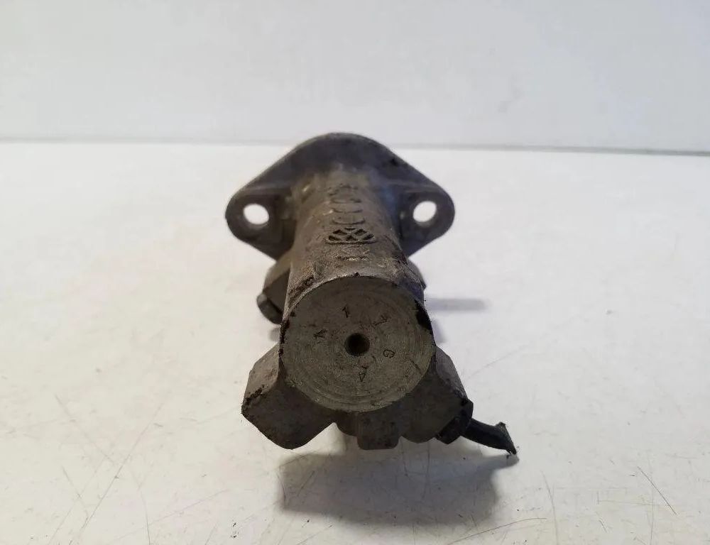 VOLKSWAGEN Passat B7 (2010-2015) Рабочий тормозной цилиндр 32161346