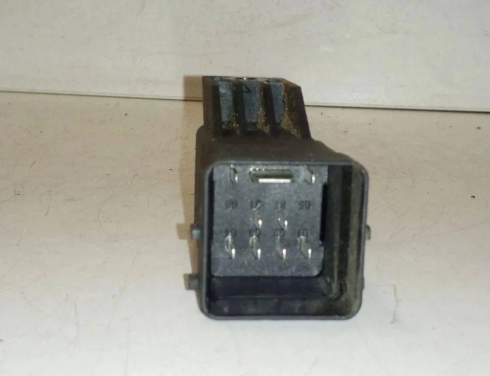 NISSAN X-Trail T32 (2013-2022) Aizdedzes sveces 0281003070 32161797