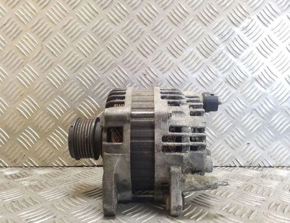 VOLKSWAGEN Golf 3 generation (1991-1998) Генератор 028903029G 32166141