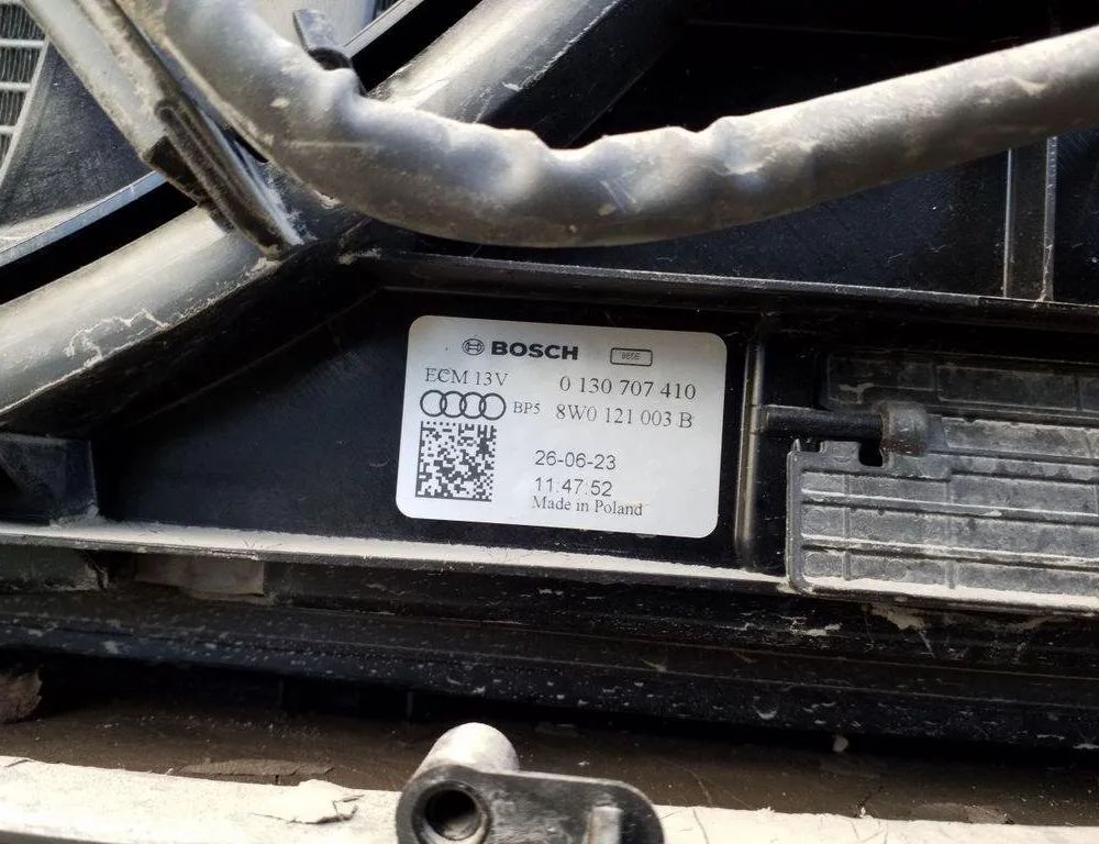 AUDI A6 C6/4F (2004-2011) Система охлаждения 8W0959455T,4K0807109,8W0145805AD,8W0816411R,8W0121251AK,8W0121003B 32173079