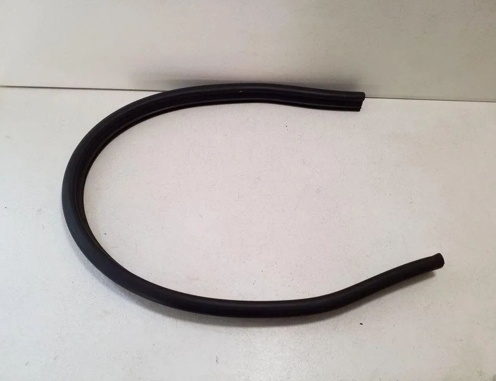 AUDI A6 C6/4F (2004-2011) Gumijas motora nodalījumā 4K0823723A 32173110