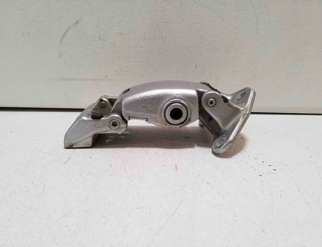 IVECO Daily 5 generation (2011-2014) Aizmugurējo kreiso durvju eņģes 07123981 32397067