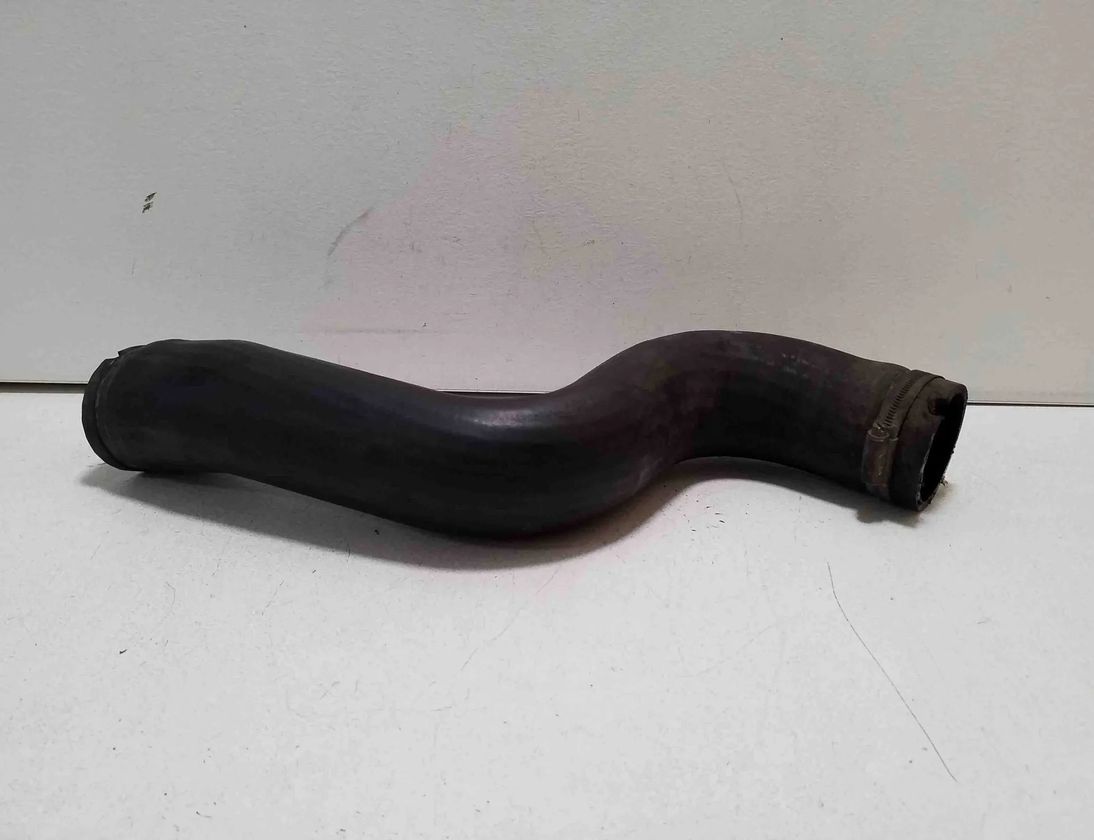 IVECO Daily 5 generation (2011-2014) Starpdzesētāja / interkūlera truba 32397473