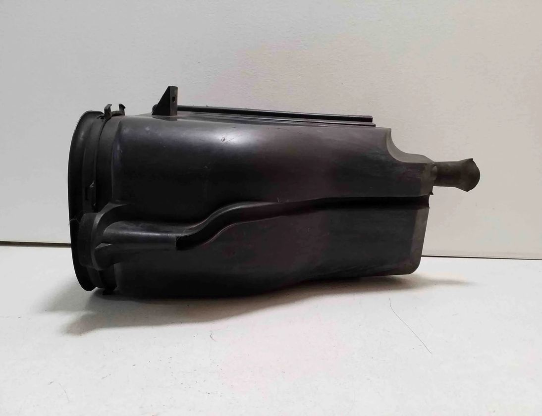 IVECO Daily 5 generation (2011-2014) Salona filtru kastes vāks 380281830179 32397500