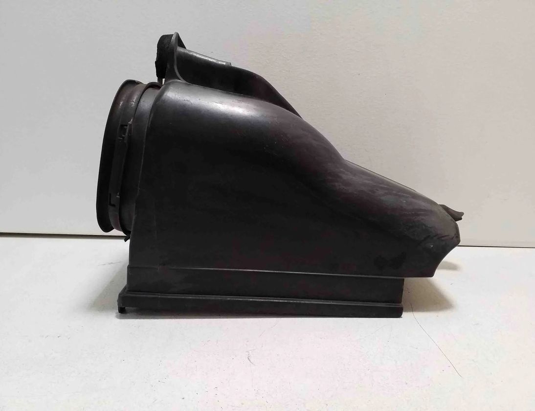 IVECO Daily 5 generation (2011-2014) Salona filtru kastes vāks 380281830179 32397500