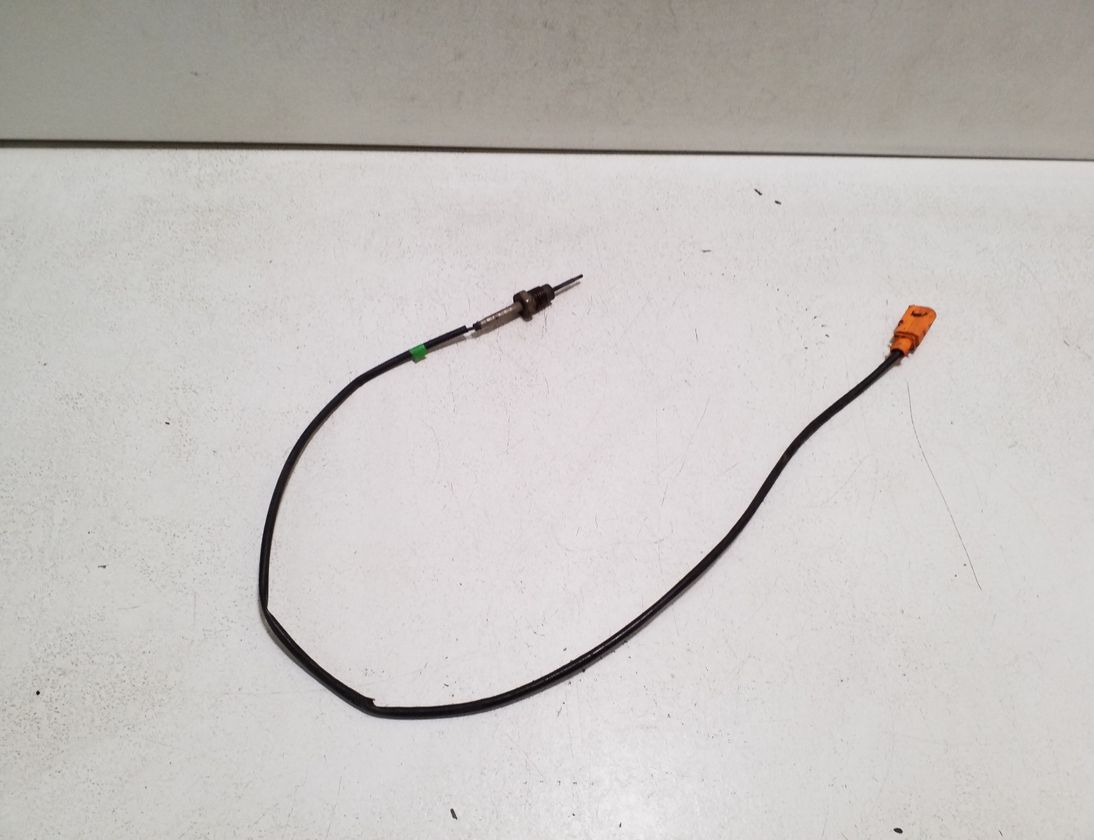 AUDI Q3 8U (2011-2020) Exhaust gas temperature sensor 03L906088BJ 33105582