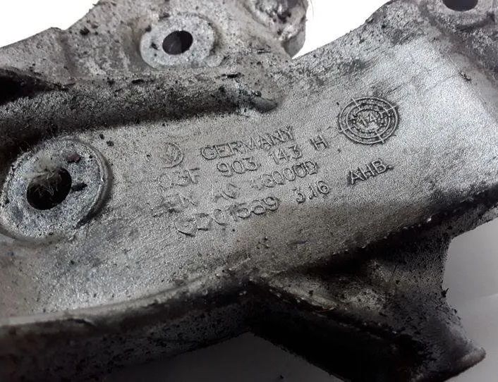 SKODA Fabia 2 generation  (2010-2014) Citas motora nodalījuma detaļas 03F903143H 22683183