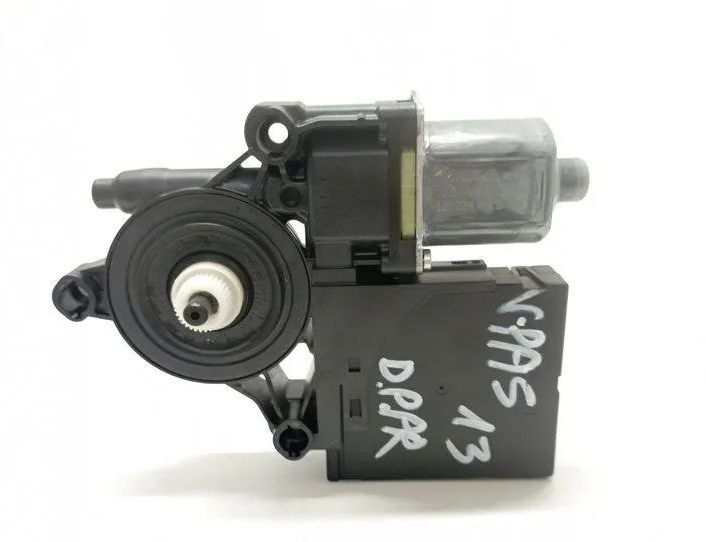 VOLKSWAGEN Passat B7 (2010-2015) Priekšējo labo durvju logu pacelšanas motorīts 3AA837462,988693318,3AA959702A 22684232