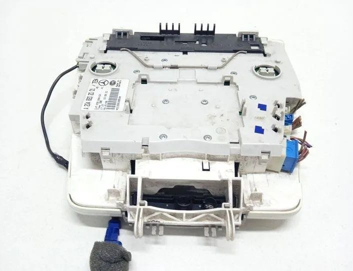 MERCEDES-BENZ C-Class W204/S204/C204 (2004-2015) Interior Lighting A2048202001,2JM00926803,0133619954 22685552